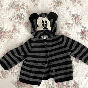 DISNEY BABY GAP MICKEY MOUSE KNITTED SWEATER(12-18m)